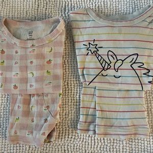 Gap Kids (2) sets of girls pajamas (matching t shirt & shorts set) Size 4